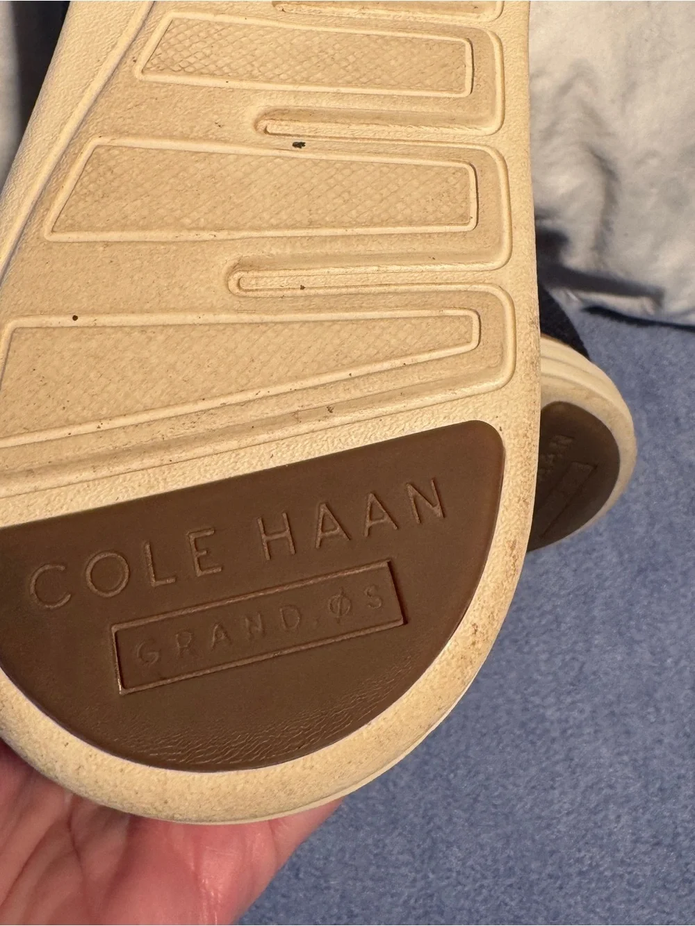 Cole Haan Original Grand navy blue Knit Oxfords with Brown Accents